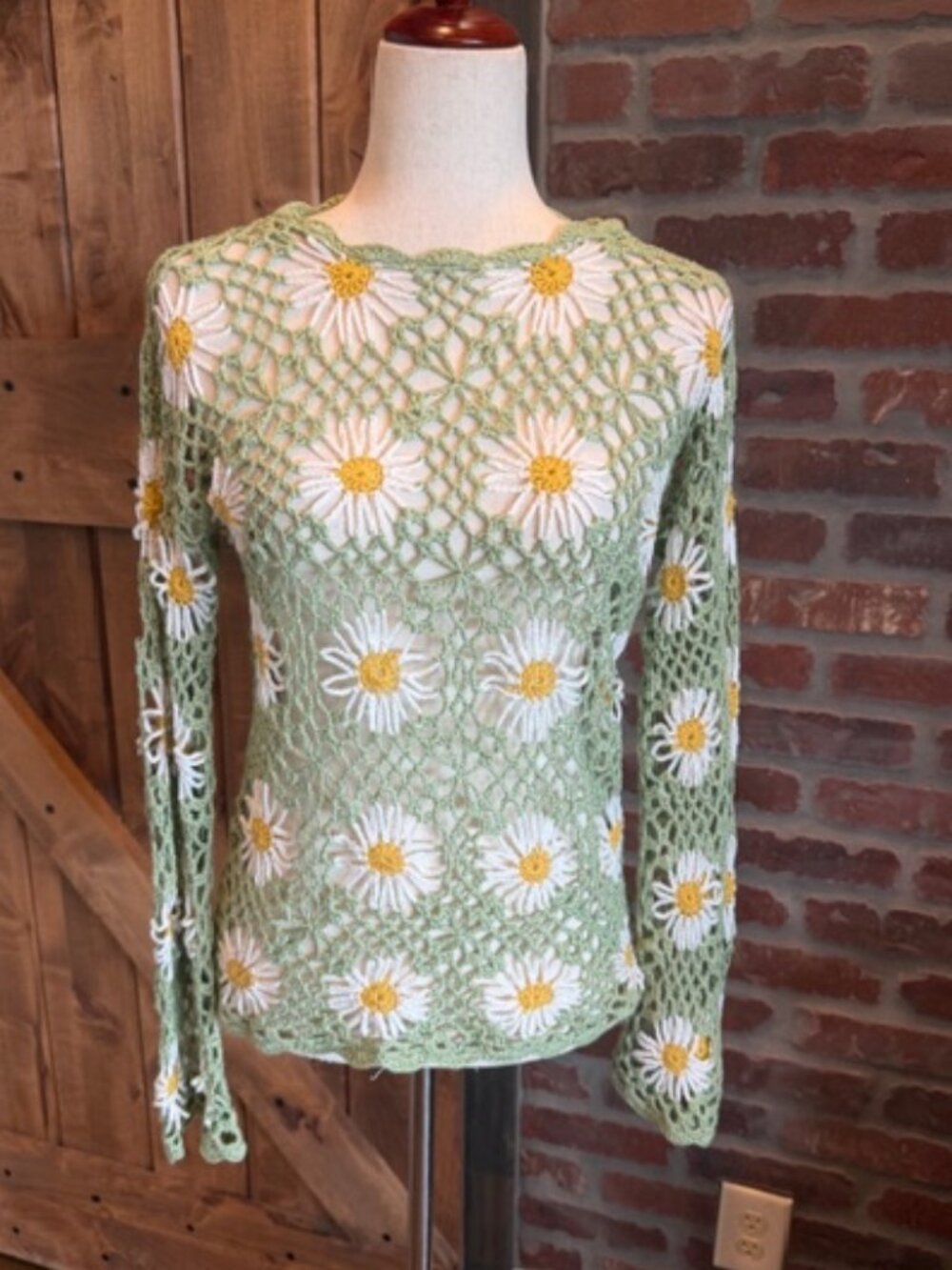 Bibi Crochet Daisy Top Medium Green Boho Festival Sheer Knit Floral Long Sleeve